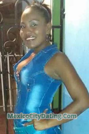 174045 - Lisieux Age: 40 - Colombia