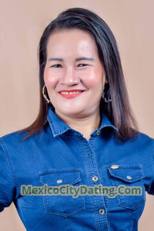 211485 - Valeriana Age: 51 - Philippines