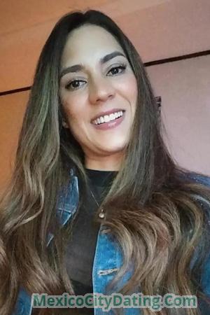 223221 - Maria Fernanda Age: 29 - Costa Rica