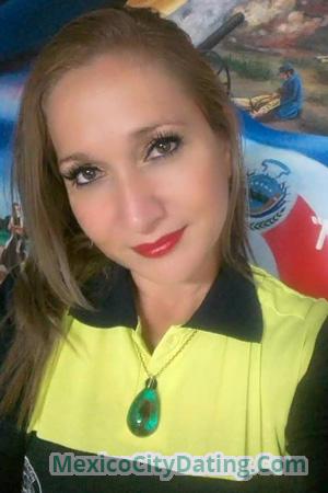 223304 - Jacqueline Age: 50 - Costa Rica