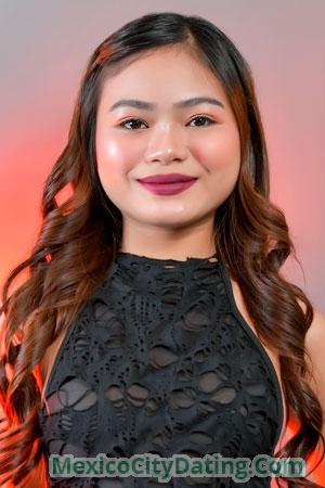 223852 - Jeramae Age: 19 - Philippines