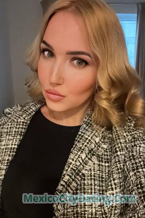 224808 - Alina Age: 36 - Ukraine