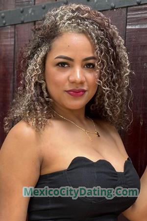 224905 - Danesi Age: 29 - Colombia