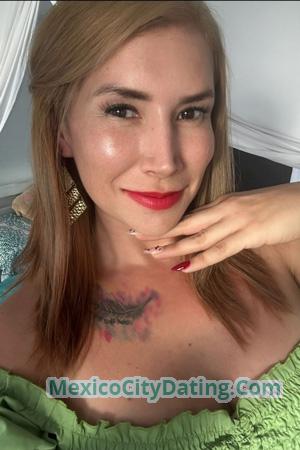 225110 - Catalina Age: 40 - Costa Rica