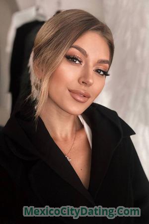 225334 - Yuliia Age: 30 - Ukraine