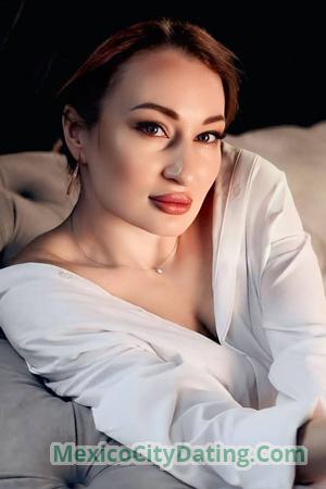 225645 - Antonina Age: 31 - Ukraine