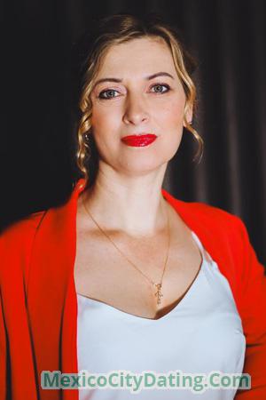 225760 - Ilona Age: 43 - Ukraine