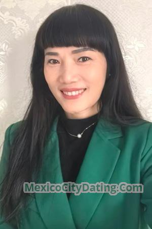 226203 - Xiaolan Age: 56 - China