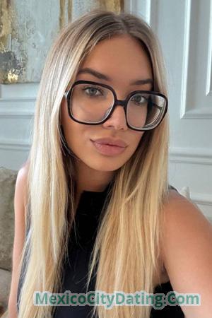 226611 - Diana Age: 22 - Ukraine