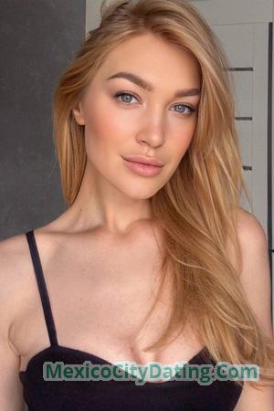 226944 - Diana Age: 32 - Ukraine