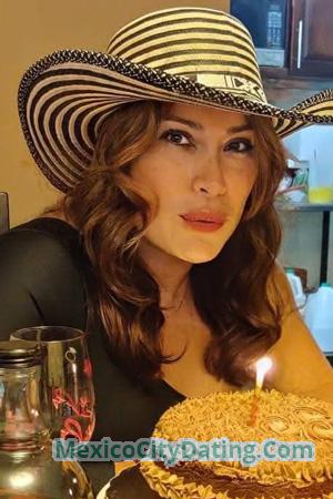 227286 - Yolvy Age: 46 - Costa Rica