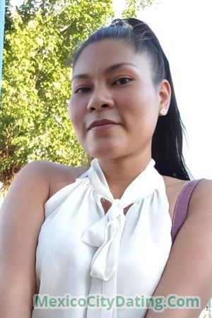 227516 - Ingrid Age: 26 - Peru