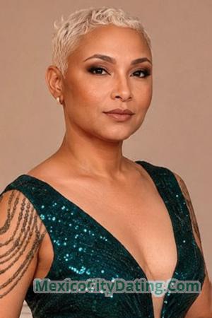 227590 - Beatriz Age: 39 - Colombia