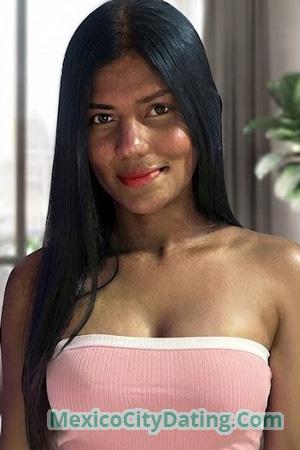 228306 - Laura Age: 26 - Colombia