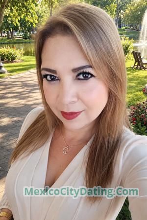 228387 - Xinia Age: 57 - Costa Rica