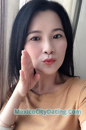 229276 - Sylvia Age: 46 - China
