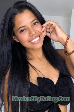 229315 - Sandra Age: 33 - Colombia
